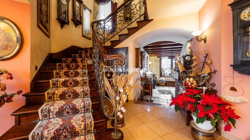 Wyjątkowa rezydencja na sprzedaż – Balin, 274 m²!! miniaturka 18