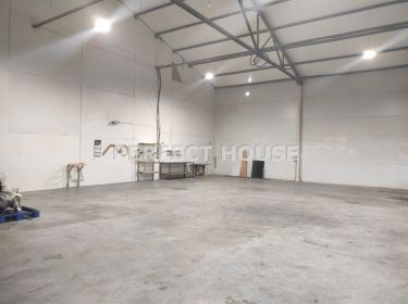 Magazyn Hala 250 m2, możliwy plac 2000 m2 plac