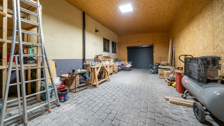 Lokal użytkowy- 340m2, rejon ul. Zakopiańskiej miniaturka 38