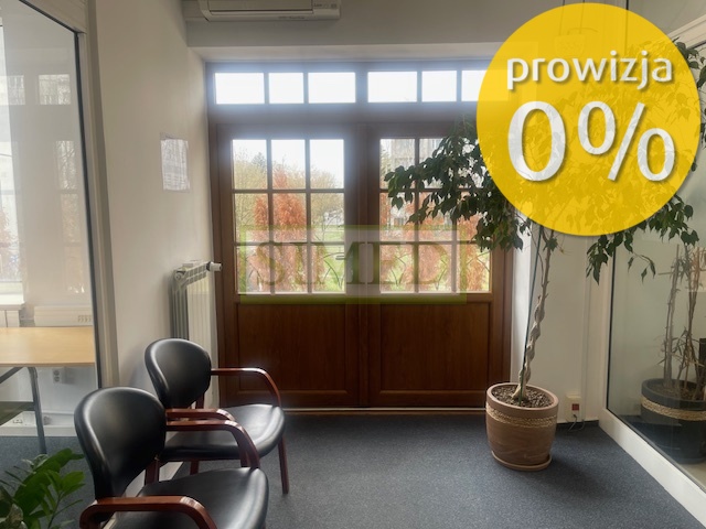 Biuro 4 pokoje , parking ,dostęp24h,recepcja . miniaturka 1