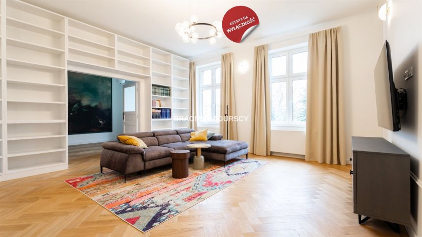 apartament przy ul. Krowoderskiej - zdjęcie 1