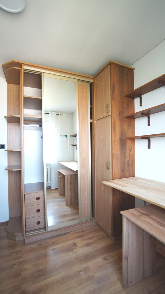 Sprzedaż mieszk-3 pok. 60m2. po remoncie, nowy ZWM miniaturka 11