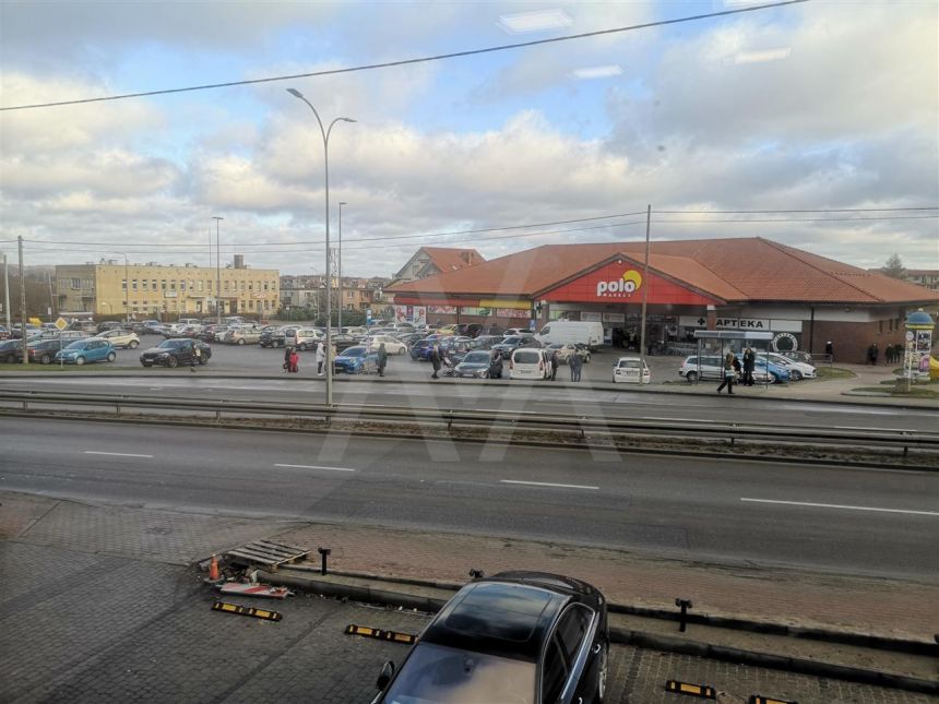 Nowy biurowiec - świetna oferta miniaturka 15