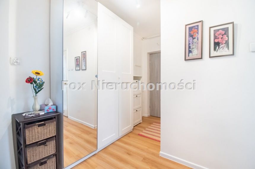 Zadbane 2 pokoje z balkonem w niskim bloku miniaturka 7