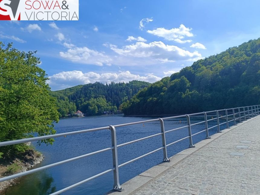 Widokowa działka w sąsiedztwie jeziora - ok 1 km - zdjęcie 1