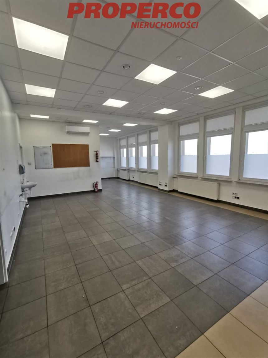 Lokal frontowy 173 m2, centrum, ul. Zagnańska - zdjęcie 1