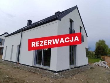 Nowy " Dom w Żurawkach 8 "z garażem 6 arów