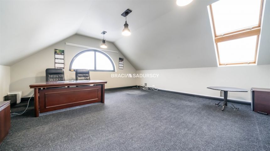 Lokal użytkowy- 340m2, rejon ul. Zakopiańskiej miniaturka 43