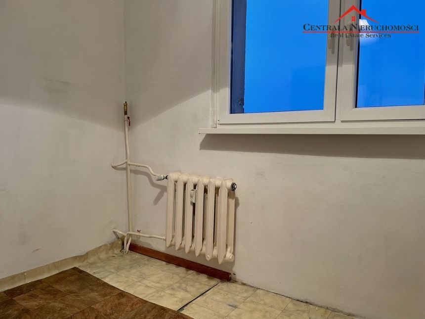 Mieszkanie do remontu w centrum miasta miniaturka 8