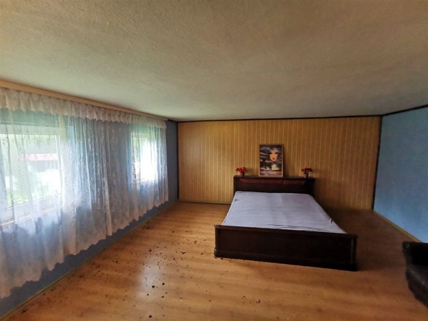 Marczów, 410 000 zł, 175 m2, 4 pokoje miniaturka 2