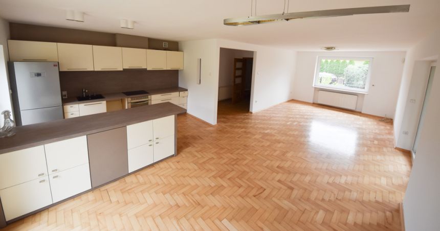 Dom wolnostojący Opole Grudzice 230m2, działka 8ar miniaturka 3