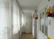 Budynek pensjonatowy z pokojami do wynajecia miniaturka 7