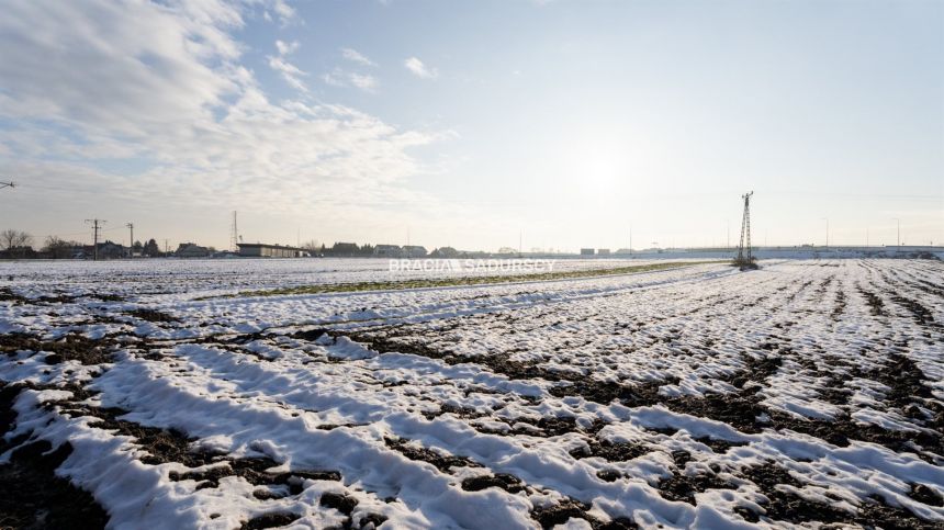 Dom wolnostojący w Zielonkach, duża działka miniaturka 35