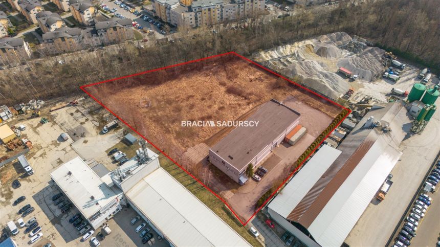 Kraków ul. Zawiła biurowiec z halą miniaturka 7