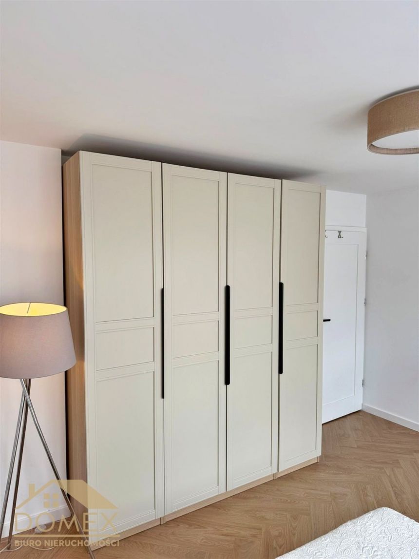 Nowoczesny, inteligentny dom w centrum Cieszyna! miniaturka 9