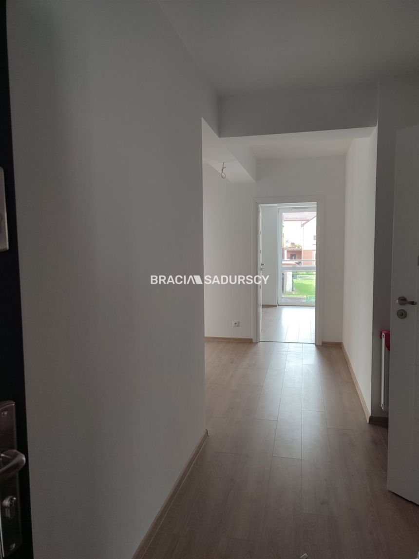 Skawina, 2 600 zł, 74.48 m2, umeblowane miniaturka 9