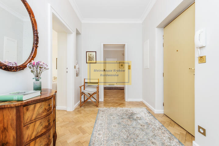 Wyjątkowy apartament w samym sercu Krakowa 141m2 miniaturka 8