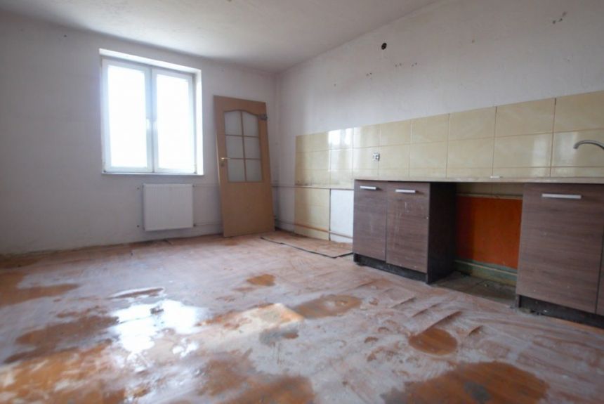 Dom Piekoszów 67 m2, działka 972 m2 miniaturka 8