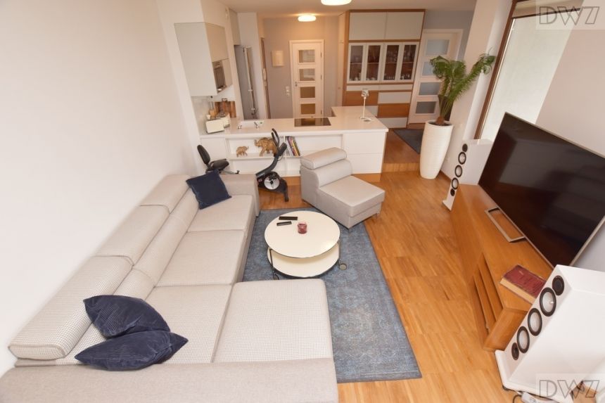 Apartament, 2 pokoje, jadalnia, garaż,Krowodrza miniaturka 15