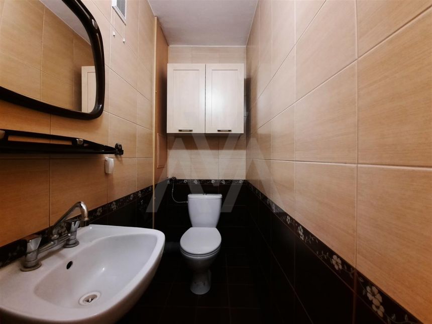 Trzy Pokoje, Garderoba  77m2,  + Piwnic 8m2 miniaturka 6