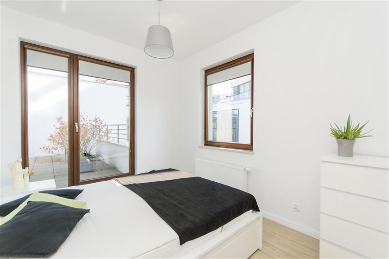 Posiadamy do wynajęcia atrakcyjny apartament o pow miniaturka 12