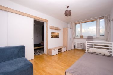 2 pokoje, c.o. z sieci, balkon, Murcki 1400 zł
