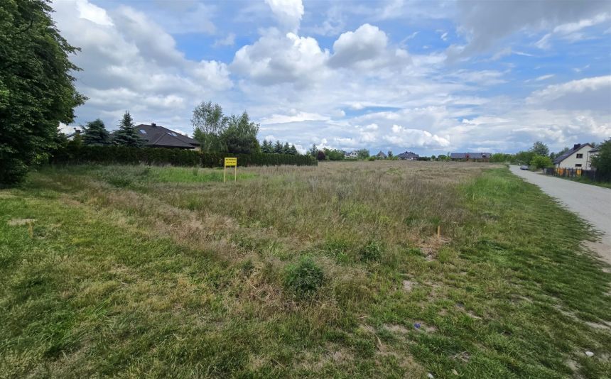 Rezydencyjna działka 1748 m² miniaturka 2