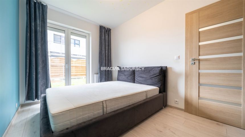 Gotowy do wejścia apartament 40m2 z parkingiem! miniaturka 20