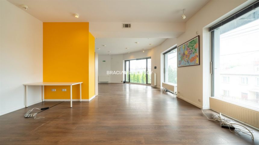 Nowoczesny lokal 102 m², Balicka, Kraków miniaturka 5