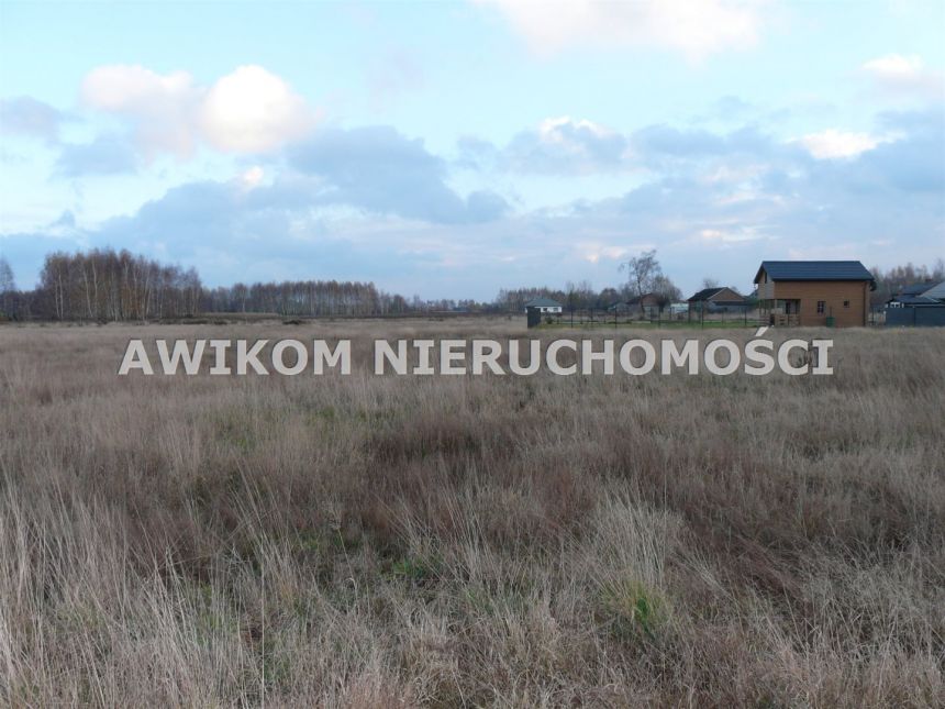 Sierakowice Lewe, 300 000 zł, 1.12 ha, woda w drodze miniaturka 13