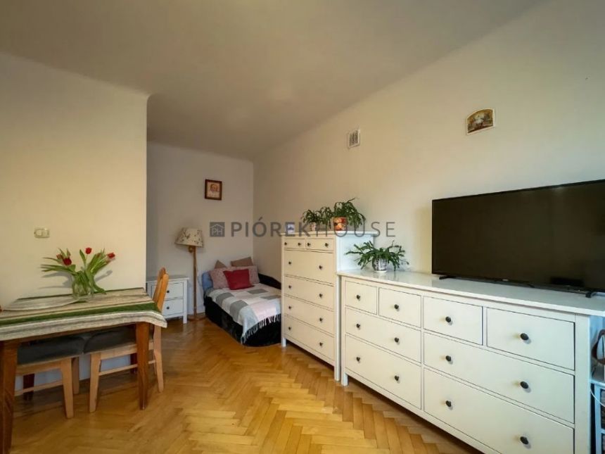 2 pokojowe mieszkanie  ul. Nowolipki Śródmieście miniaturka 12