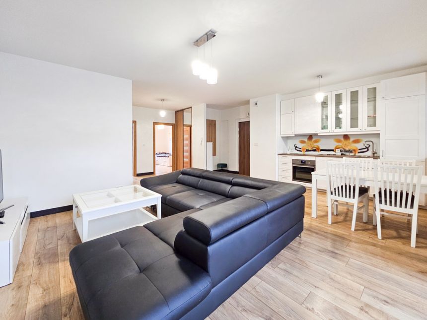 Dolina 3 Stawów, balkon, 3xgaraż, umeblowane! - zdjęcie 1