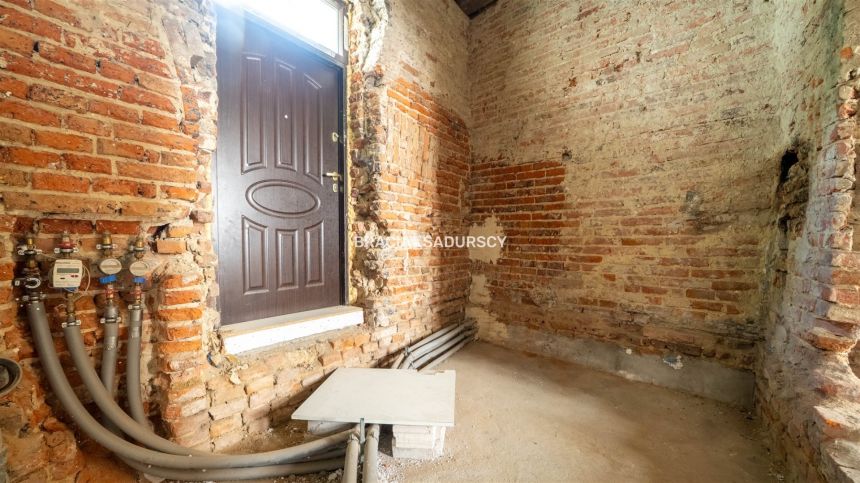 | Stare miasto | Lokal 18,47 m² | Oficyna miniaturka 7