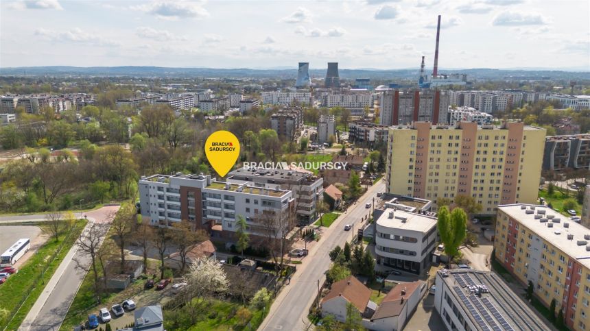 Lokal / biuro / usługi / ul. Centralna miniaturka 18