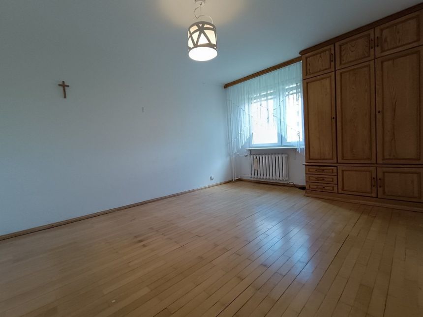 4 pokoje, widna kuchnia, ul. Romualda (os. KSM) miniaturka 21