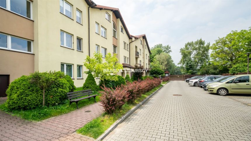 2pok+os.kuchnia balkon kom.lok / Kobierzyńska miniaturka 24