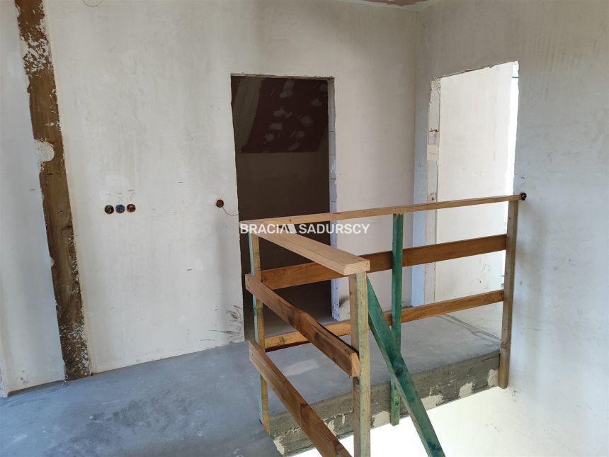 Michałowice, 860 000 zł, 134 m2, ogrzewanie piecem dwufunkcyjnym miniaturka 15