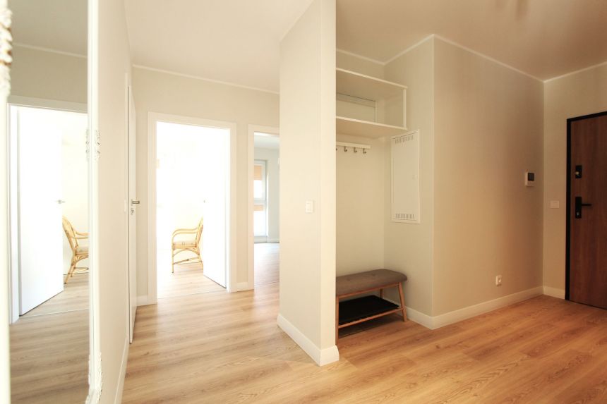Apartament blisko Starówki- plus miejsce w hali garażowej i komórka lokatorska miniaturka 6
