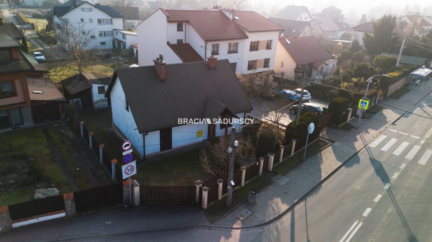 Bielany - działka 7 ar, dom do remontu -super cena miniaturka 26