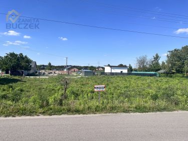 Żuków, 181 720 zł, 16.52 ar, przyłącze wodociągu