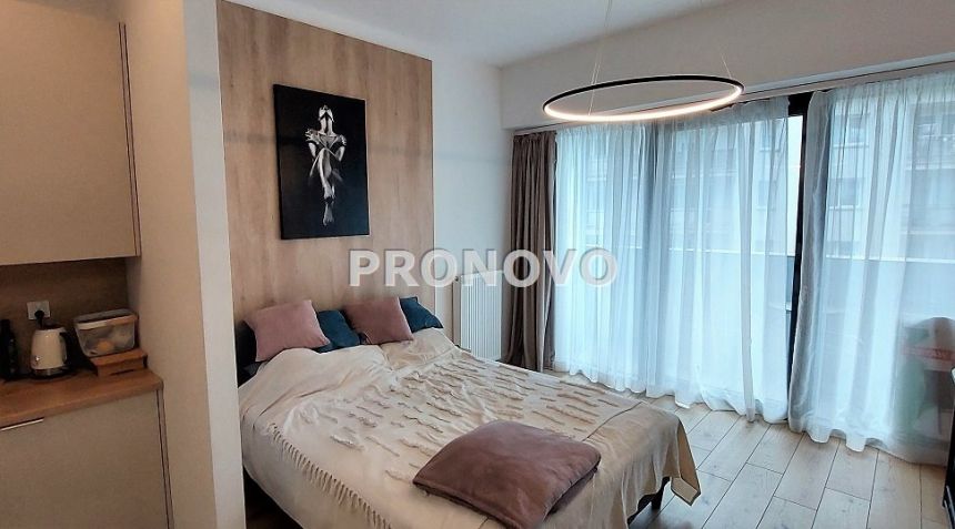 Apartament kawalerka Hanza Tower - zdjęcie 1