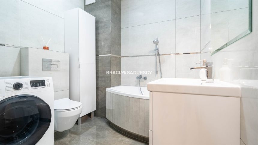 Gotowy do wejścia apartament 40m2 z parkingiem! miniaturka 2