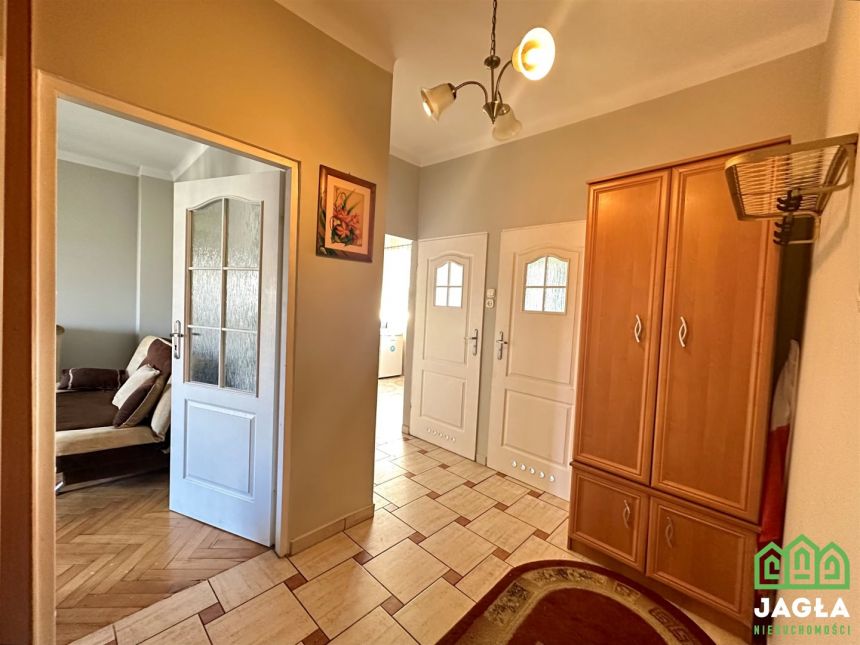 Kawalerka 40m 1400zł kolo szp Jurasza duży balkon miniaturka 3