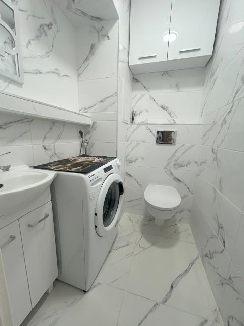 Ciche, wyposażone, przy Metrze miniaturka 9