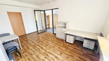 lokal w wyremontowanym biurowcu