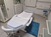 Działający fryzjer odstąpi lokal 64m2 miniaturka 4