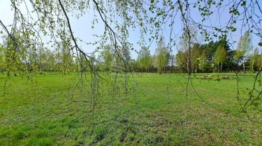 Działka budowlana 1430m2 w pobliżu jeziora