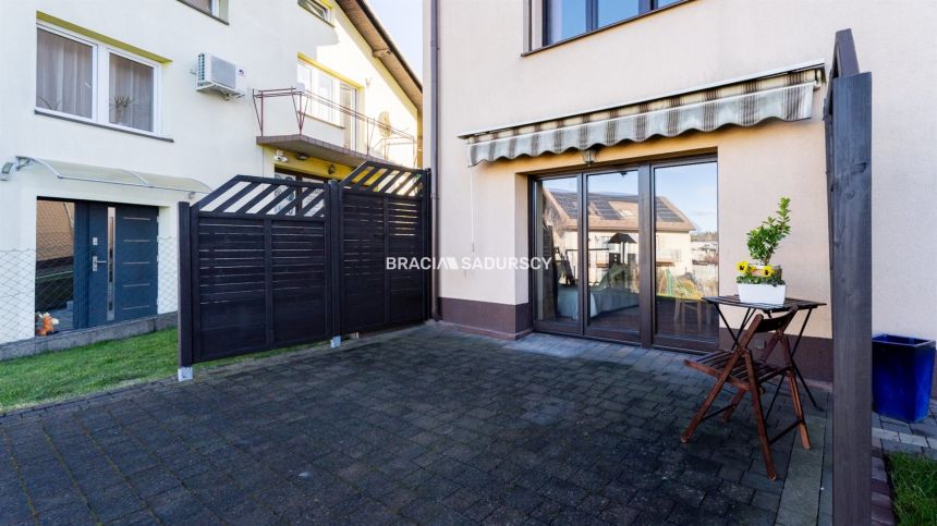 Duży dom z garażem. Wieliczka. Na wyłączność. miniaturka 24