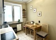 Duża kawalerka z osobną kuchnią w Centrum Gdyni- WOLNA OD ZARAZ miniaturka 9