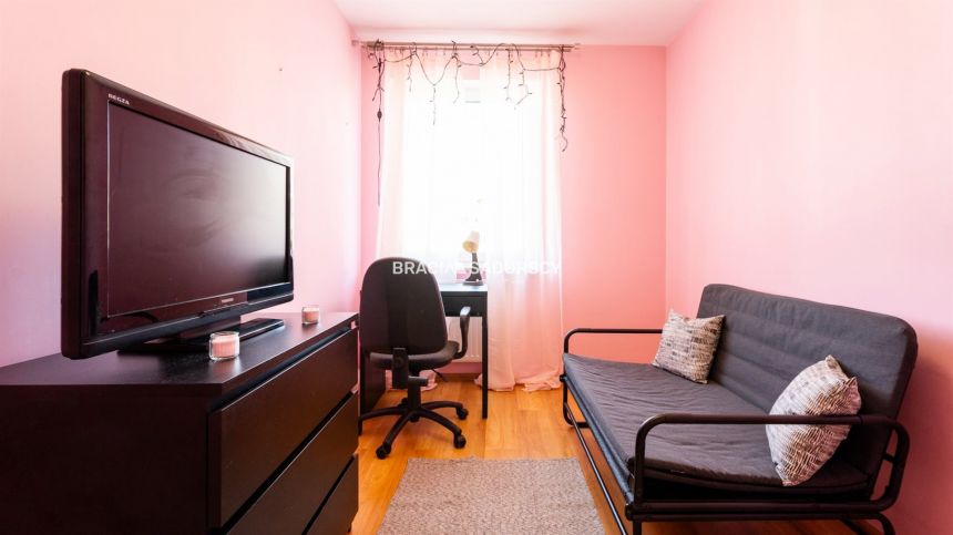 Komfortowy apartament 3 pok. z parkingiem gratis miniaturka 7